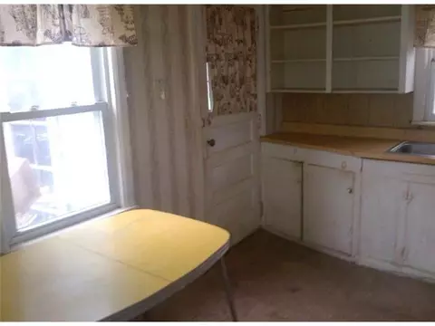 112 Dunlap St, Lansing, MI 48910 photo 9