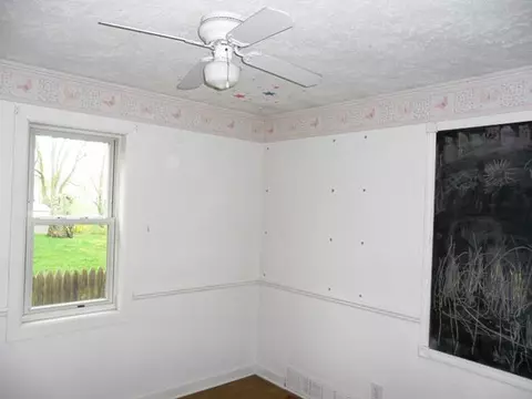 3904 Aurelius Rd, Lansing, MI 48910 photo 10