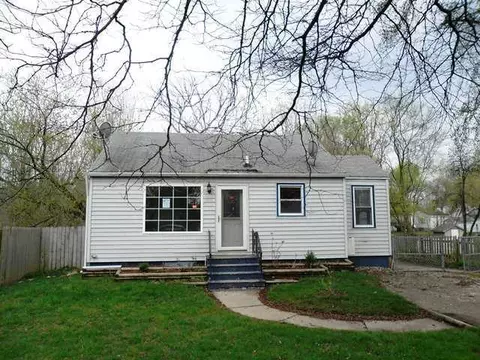 3904 Aurelius Rd, Lansing, MI 48910 photo 1