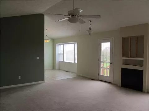 8065 Mcintosh St, Saint Johns, MI 48879 photo 8