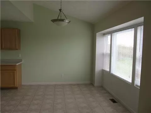 8065 Mcintosh St, Saint Johns, MI 48879 photo 5