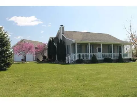 2189 Keefer, Lyons, MI 48851 photo 1