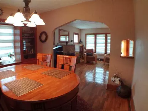 210 E Thomas, Lansing, MI 48906 photo 10