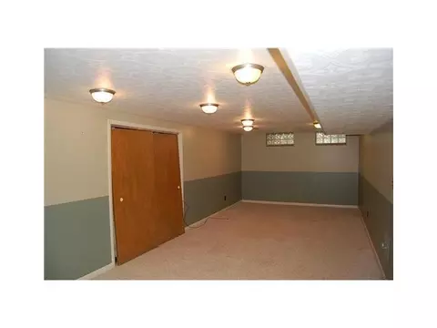 3927 Devonshire, Lansing, MI 48910 photo 9