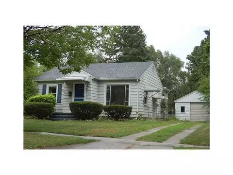 3927 Devonshire, Lansing, MI 48910 photo 1
