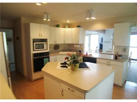 5896 Shaw St, Haslett, MI 48840 photo 5