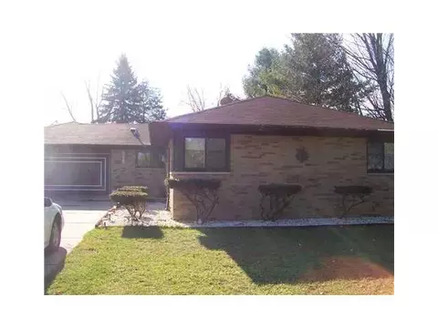 4143 W Herbison, Dewitt, MI 48820 photo 2