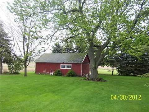 7357 E Rdg, Elsie, MI 48831 photo 2