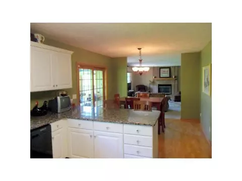 11634 Hardwood Dr, Dewitt, MI 48820 photo 8