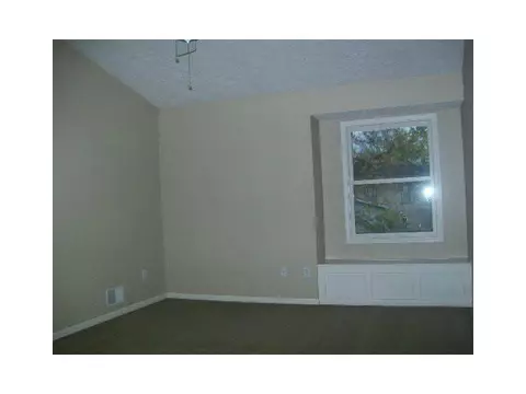 5704 Shaw #1, Haslett, MI 48840 photo 6