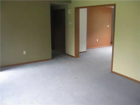 4858 Ballantine, Bath, MI 48808 photo 9
