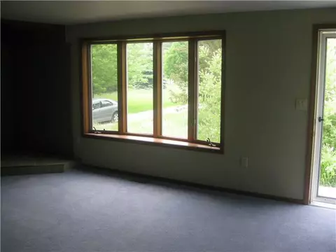 4858 Ballantine, Bath, MI 48808 photo 8