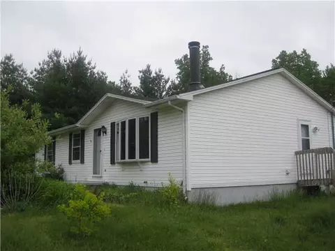 4858 Ballantine, Bath, MI 48808 photo 2