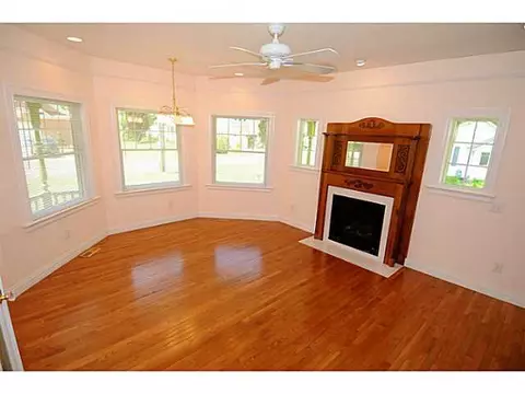 6122 Cottage Dr, Haslett, MI 48840 photo 7