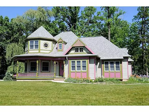 6122 Cottage Dr, Haslett, MI 48840 photo 1