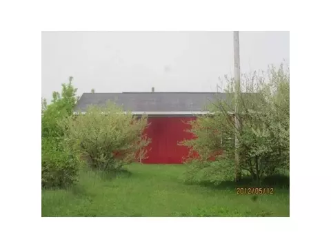 9475 Bancroft Rd, Bancroft, MI 48414 photo 11