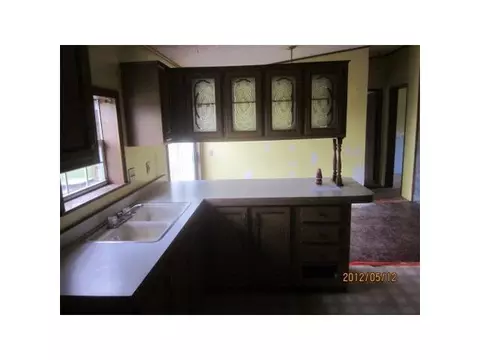 9475 Bancroft Rd, Bancroft, MI 48414 photo 8