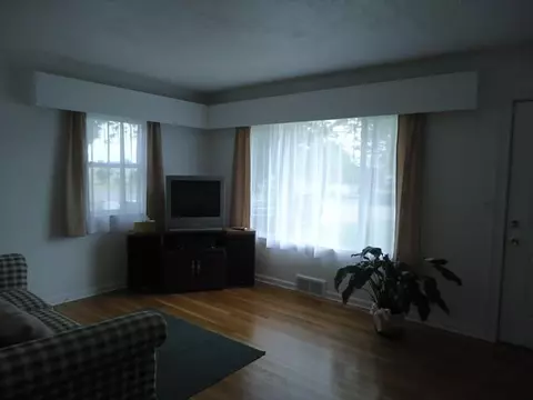 4470 Dell Rd, Lansing, MI 48911 photo 3