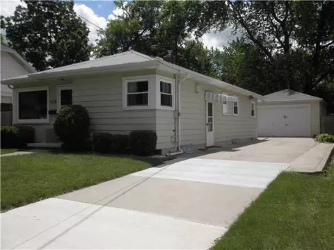 636 E Willard Ave, Lansing, MI 48910 photo 1