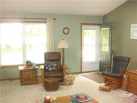 302 E Kent, Grand Ledge, MI 48837 photo 8