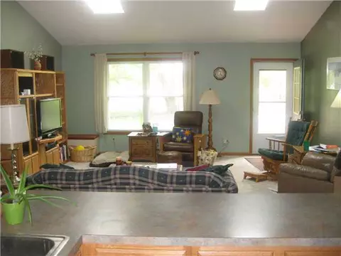 302 E Kent, Grand Ledge, MI 48837 photo 10