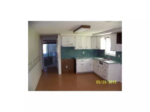 1202 N Ferris Rd, Sumner, MI 48889 photo 2