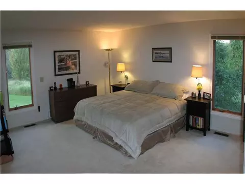 819 Barry, Haslett, MI 48840 photo 6