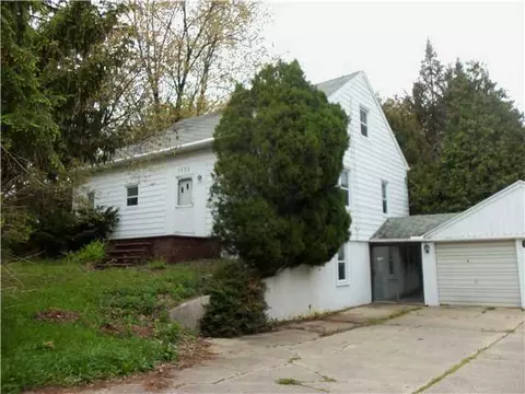 1752 Haslett Rd, Haslett, MI 48840 photo 1