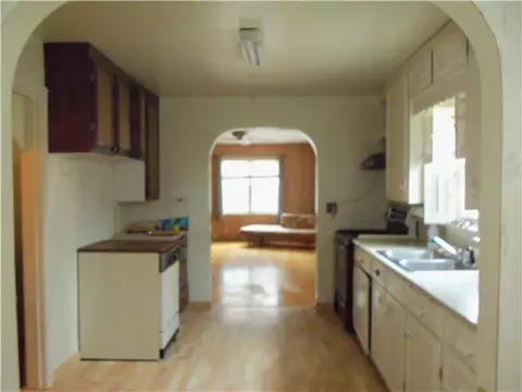1752 Haslett Rd, Haslett, MI 48840 photo 5