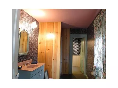 200 E Oak St, Ovid, MI 48866 photo 8