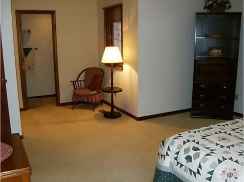 4482 Comanche Dr, Okemos, MI 48864 photo 2