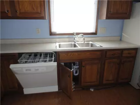 3 Laura Ln, Dewitt, MI 48820 photo 5