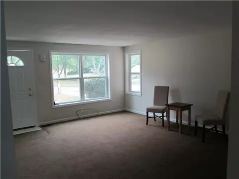 2826 Timber, Lansing, MI 48917 photo 3