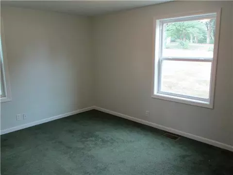2826 Timber, Lansing, MI 48917 photo 14