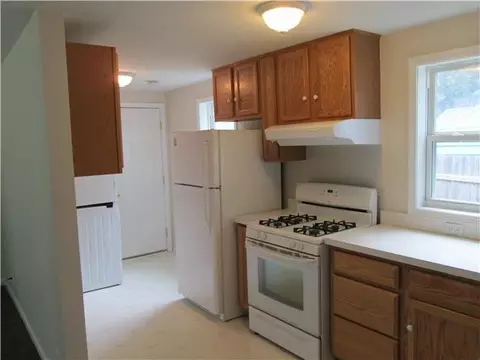 2826 Timber, Lansing, MI 48917 photo 6