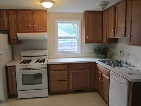 2826 Timber, Lansing, MI 48917 photo 7