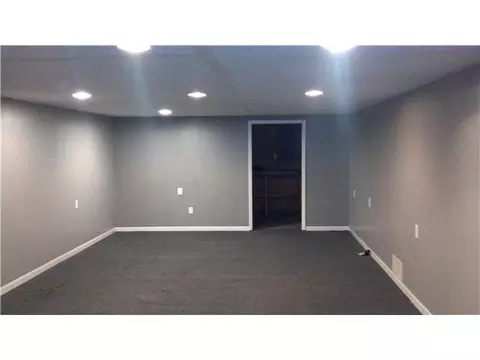 2216 E Libbi, Lansing, MI 48917 photo 11