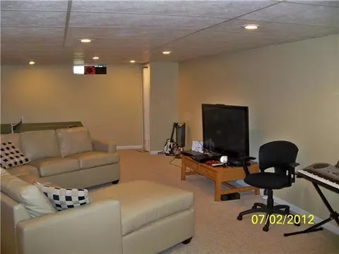 3869 Binghampton Dr, Okemos, MI 48864 photo 11
