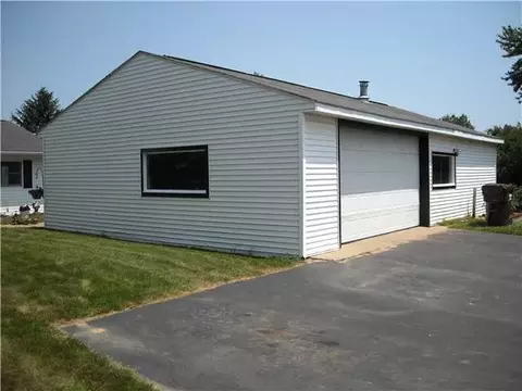 5035 Sleight, Bath, MI 48808 photo 8