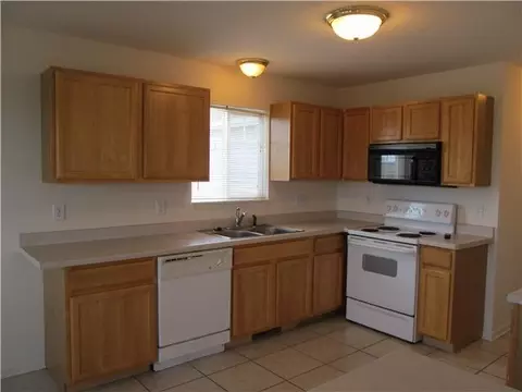 8010 Mcintosh St, Saint Johns, MI 48879 photo 3