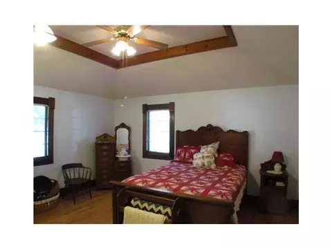 219 E Adelaide, Maple Rapids, MI 48853 photo 4