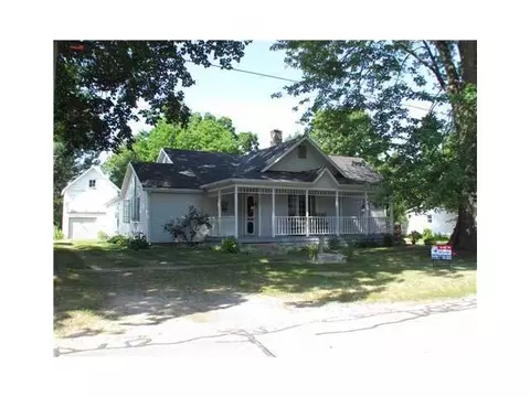 219 E Adelaide, Maple Rapids, MI 48853 photo 1