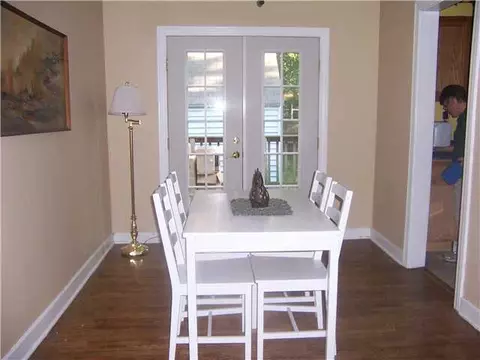 727 Smith Ave, Lansing, MI 48910 photo 5