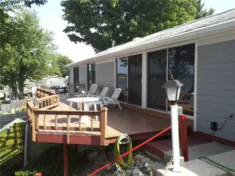 21 Lakeside Dr, Stanton, MI 48888 photo 2