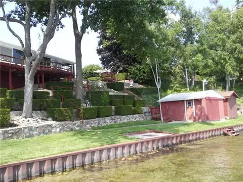 21 Lakeside Dr, Stanton, MI 48888 photo 8