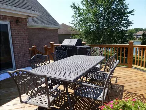 404 Shoreline, Dewitt, MI 48820 photo 19
