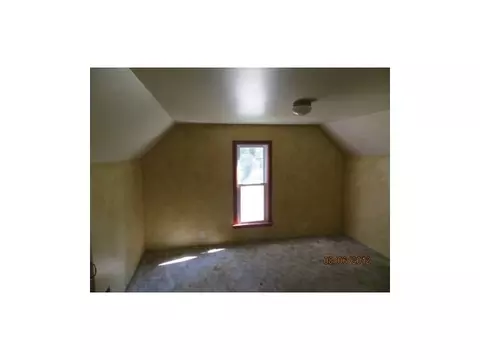715 E Newark St, Ithaca, MI 48847 photo 10