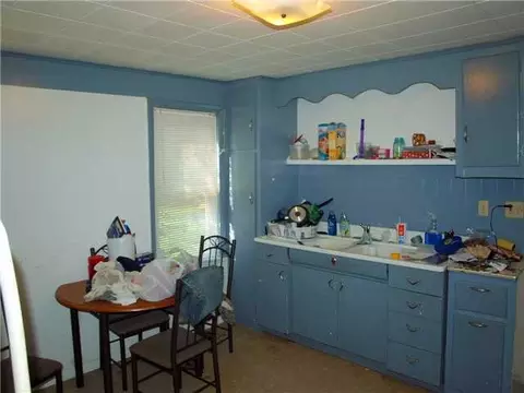 308 E Railroad St, Saint Johns, MI 48879 photo 11