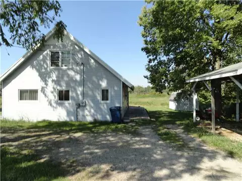 395 Sunset Dr, Dowling, MI 49050 photo 2