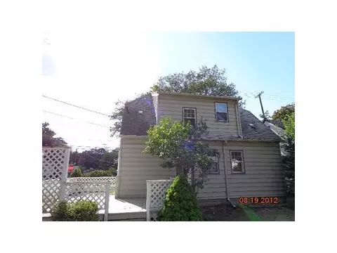 2123 Lyons, Lansing, MI 48910 photo 2